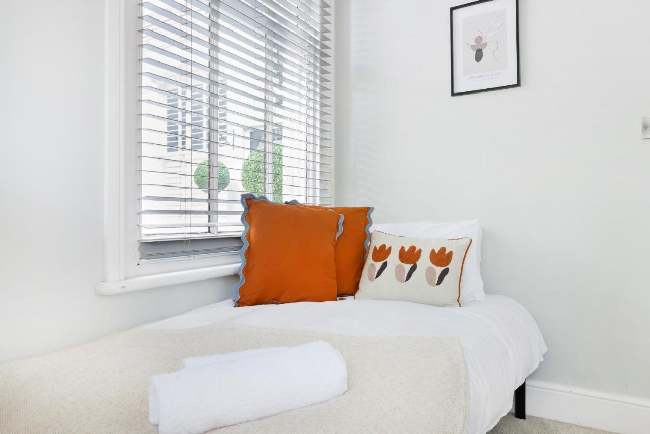 Spacious 2 Bedroom Apartment In Park Estate Nottingham Dış mekan fotoğraf